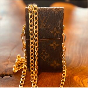 Louis Vuitton Monogram 
 Case converted Crossbody 2001